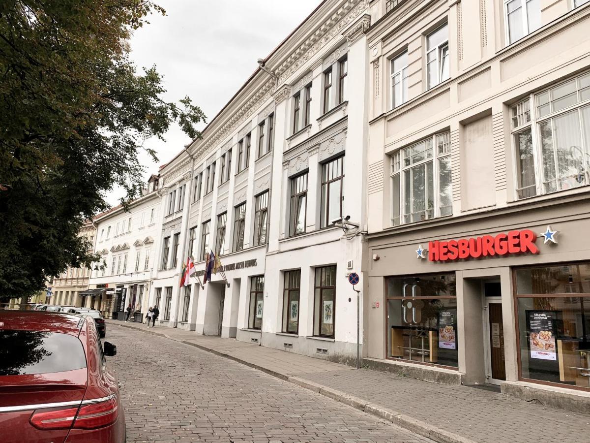 Old Town Home Of Evil Dog VNO Exterior foto